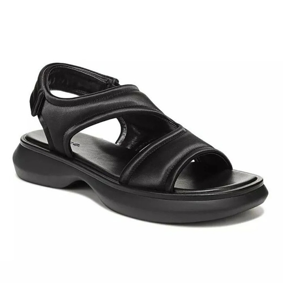 Vince Women's Fresca Black Strappy Slingback Sport Sandals Size 7 (MSRP $285)